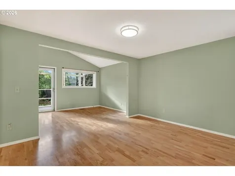 11041 SW 45th Avenue Portland OR 97219
