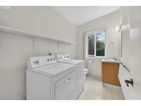 11041 SW 45th Avenue Portland OR 97219