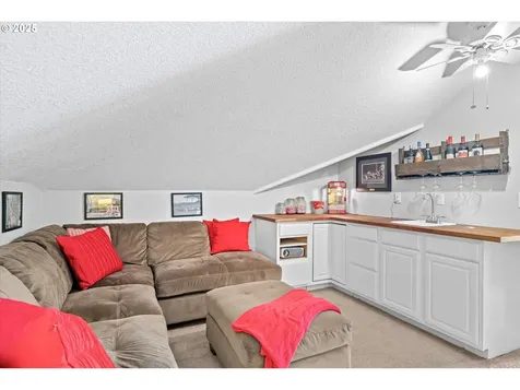 15070 SW 96th Avenue Portland OR 97224