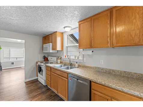 5100 NE 58th Street Vancouver WA 98661