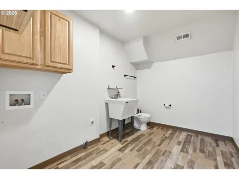3047 Wallace Road NW Salem OR 97304