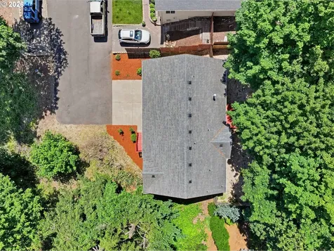 3047 Wallace Road NW Salem OR 97304