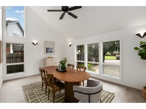 10093 SW Woodard Lane Portland OR 97223