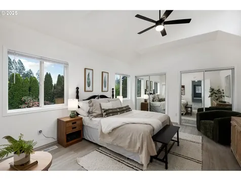 10093 SW Woodard Lane Portland OR 97223