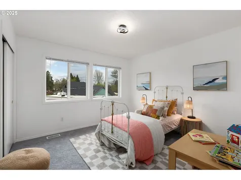 10093 SW Woodard Lane Portland OR 97223