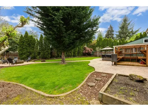10093 SW Woodard Lane Portland OR 97223
