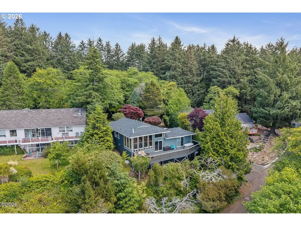1626 NE Regatta Way Lincoln City OR 97367