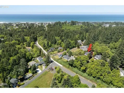 1626 NE Regatta Way Lincoln City OR 97367