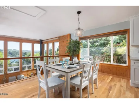 1626 NE Regatta Way Lincoln City OR 97367