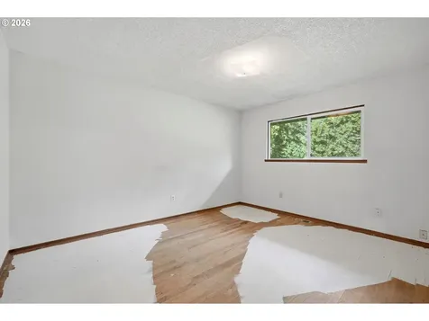 1422 SW Hensley Road Troutdale OR 97060