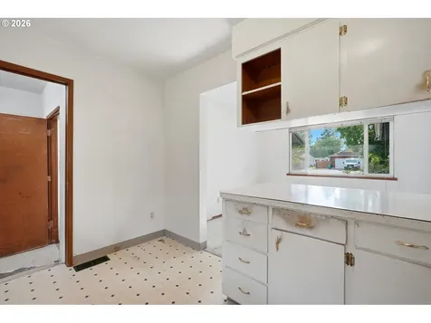 1422 SW Hensley Road Troutdale OR 97060