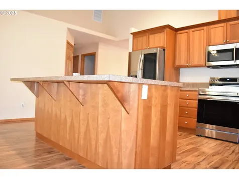 17210 SE Woodward Court Portland OR 97236
