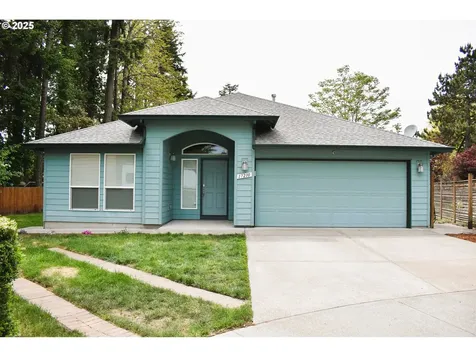 17210 SE Woodward Court Portland OR 97236