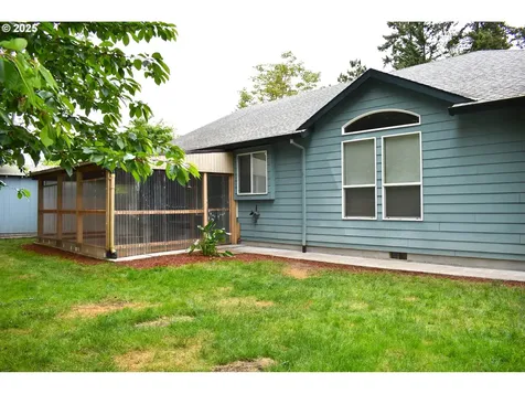 17210 SE Woodward Court Portland OR 97236