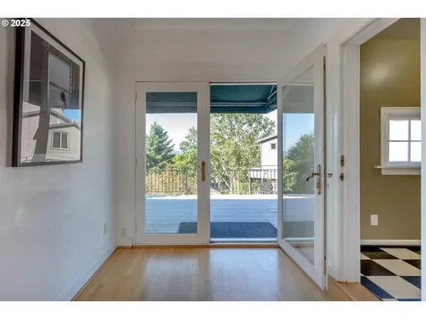 6300 SE Yamhill Street Portland OR 97215