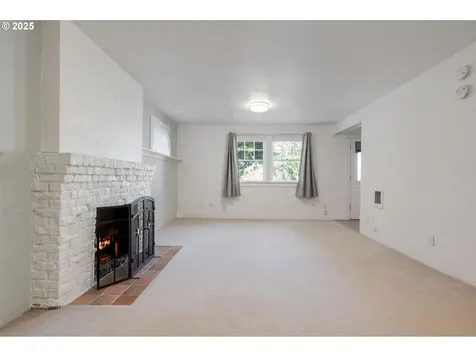 6300 SE Yamhill Street Portland OR 97215