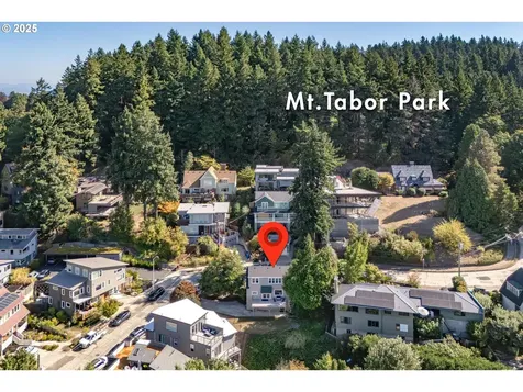6300 SE Yamhill Street Portland OR 97215