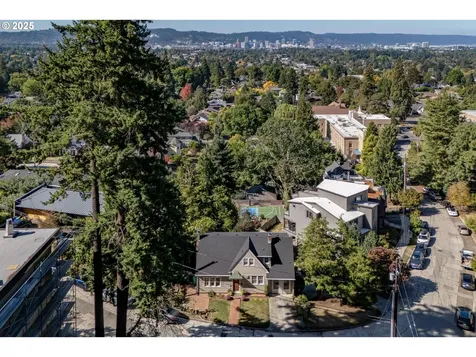 6300 SE Yamhill Street Portland OR 97215