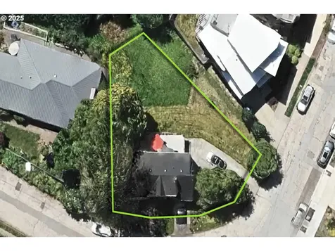 6300 SE Yamhill Street Portland OR 97215