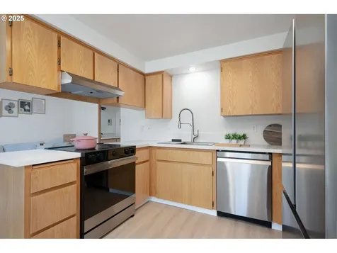 15754 SW Bulrush Lane Portland OR 97223