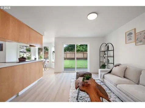 15754 SW Bulrush Lane Portland OR 97223