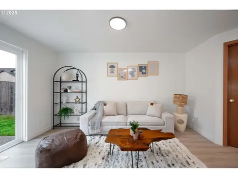 15754 SW Bulrush Lane Portland OR 97223