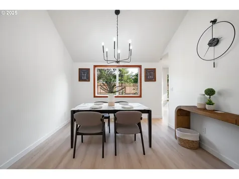 15754 SW Bulrush Lane Portland OR 97223