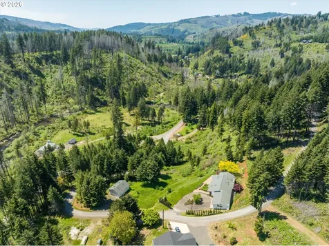 45947 N Gate Creek Road Vida OR 97488