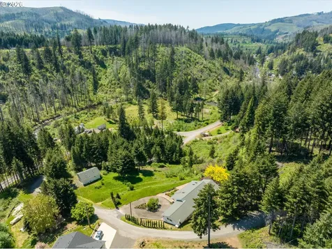45947 N Gate Creek Road Vida OR 97488
