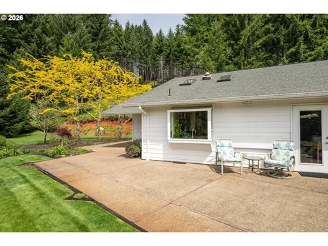 45947 N Gate Creek Road Vida OR 97488