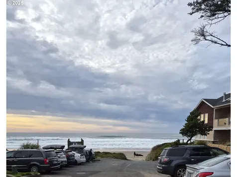 1115 SW Harbor Avenue Lincoln City OR 97367