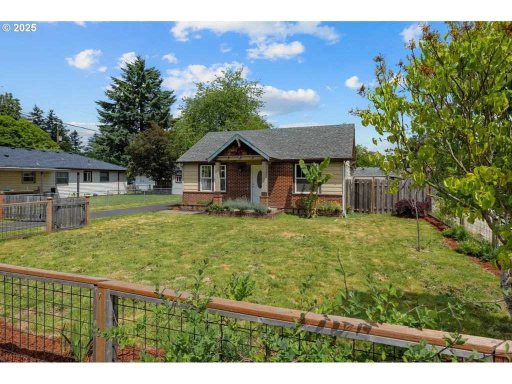 3804 SE 130th Avenue Portland OR 97236