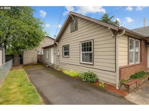 3804 SE 130th Avenue Portland OR 97236