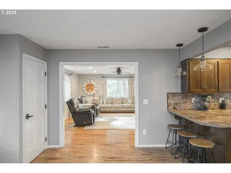 16784 Livesay Road Oregon City OR 97045