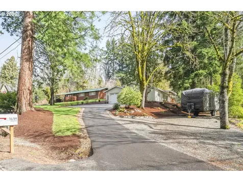 16784 Livesay Road Oregon City OR 97045