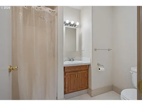 5205 SE Ramona Street Portland OR 97206