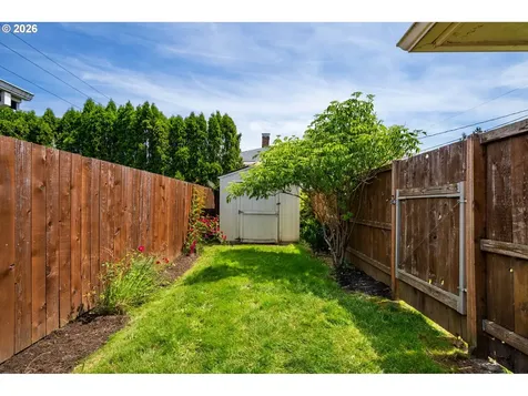 5205 SE Ramona Street Portland OR 97206