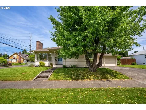 5205 SE Ramona Street Portland OR 97206