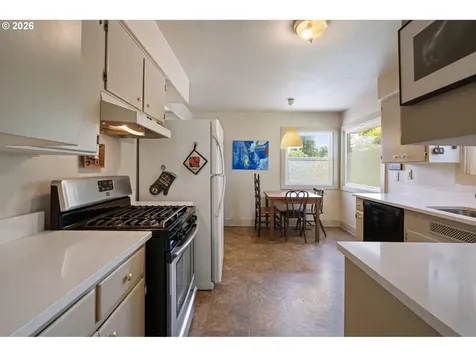 5205 SE Ramona Street Portland OR 97206