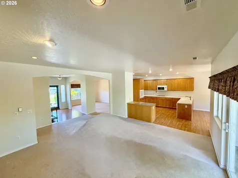 866 Jodee Lane Brookings OR 97415