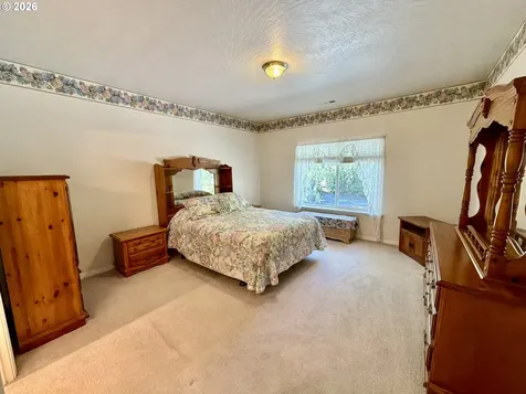 866 Jodee Lane Brookings OR 97415
