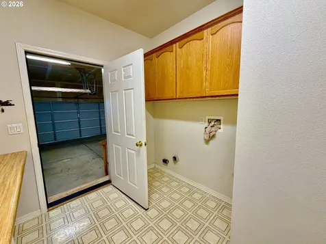 866 Jodee Lane Brookings OR 97415