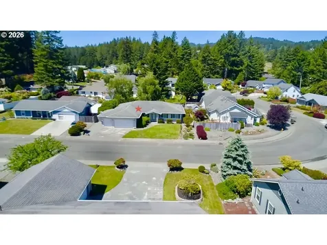 866 Jodee Lane Brookings OR 97415