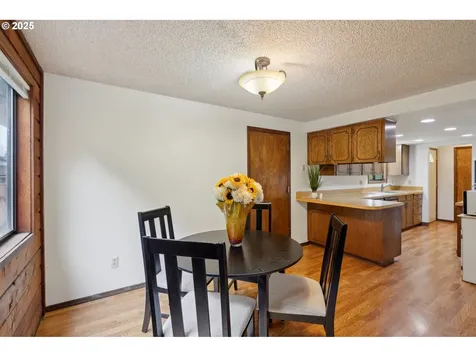 18225 Van Fleet Avenue Sandy OR 97055