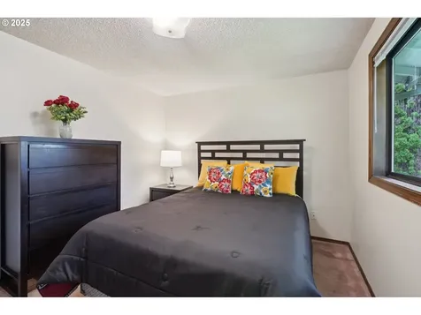 18225 Van Fleet Avenue Sandy OR 97055