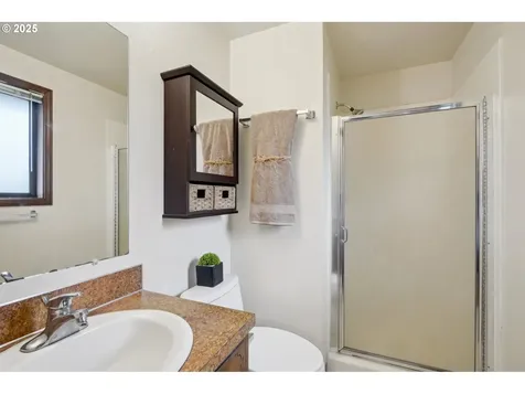18225 Van Fleet Avenue Sandy OR 97055