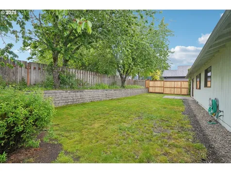 18225 Van Fleet Avenue Sandy OR 97055