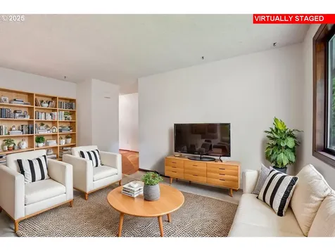 18225 Van Fleet Avenue Sandy OR 97055