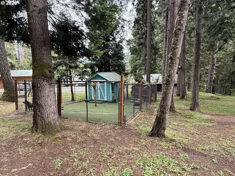 440 Forest Drive Azalea OR 97410