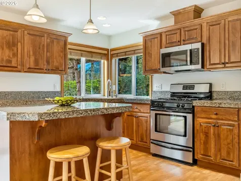 1132 Nautical Drive Hammond OR 97121